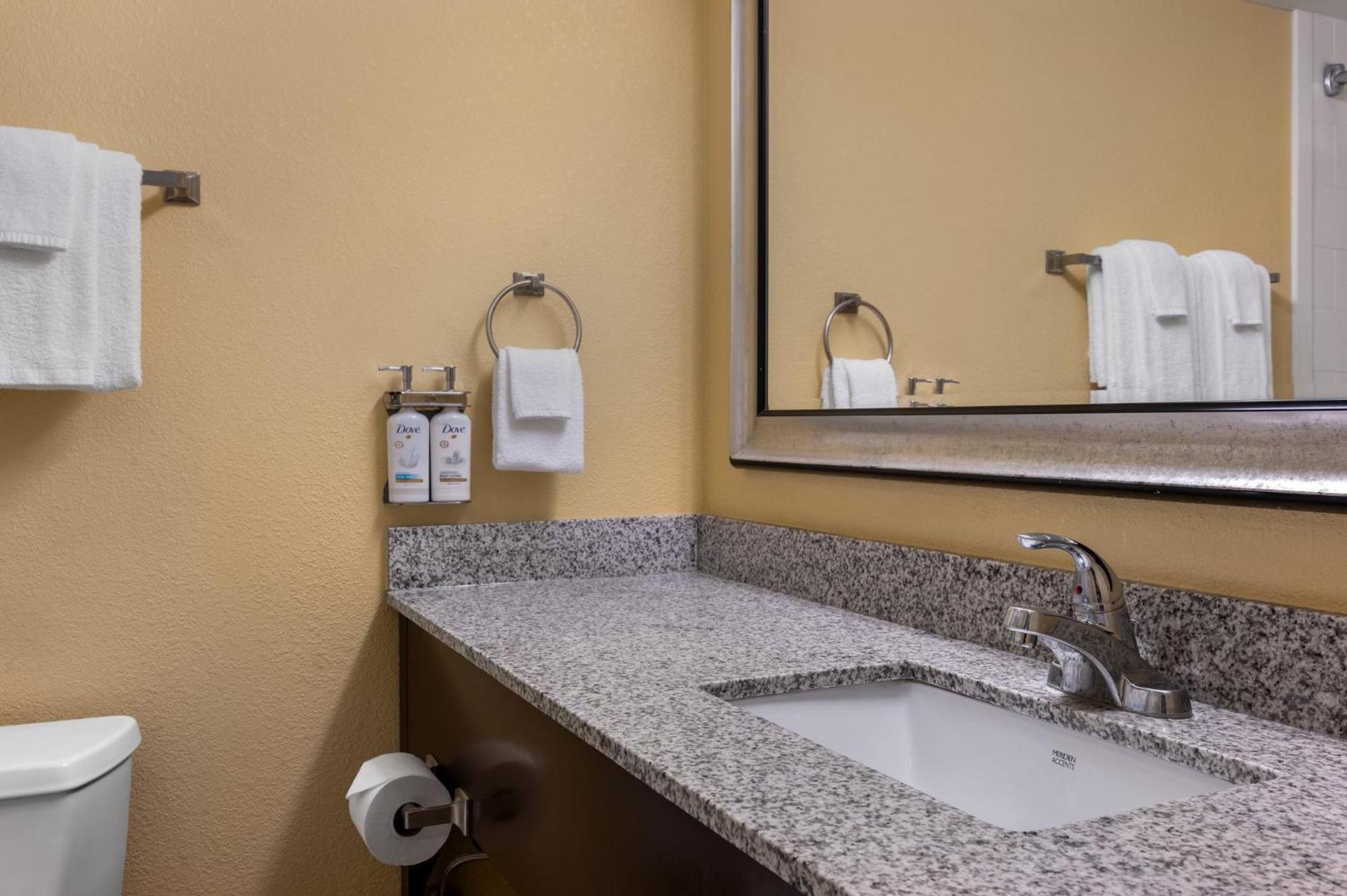 Holiday Inn Express Tallahassee By Ihg Exteriör bild