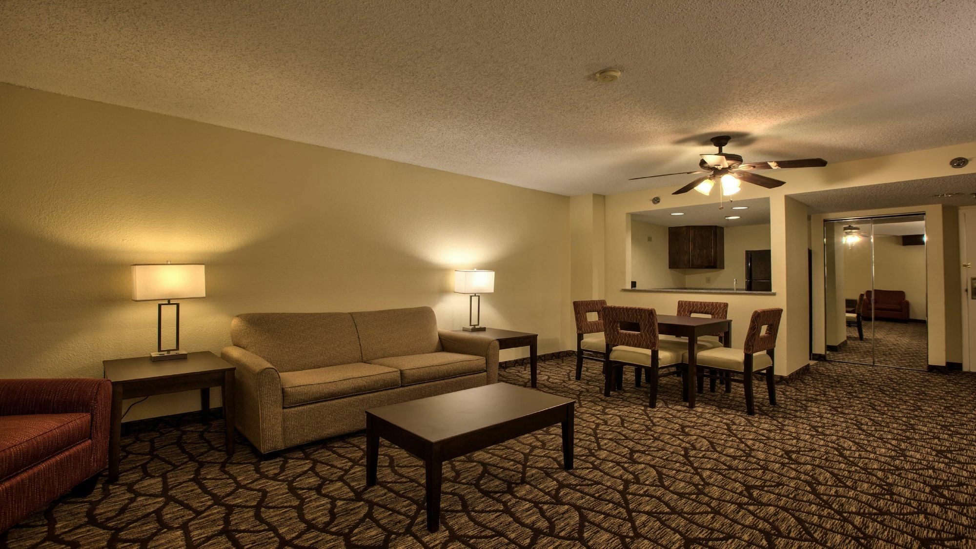 Holiday Inn Express Tallahassee By Ihg Exteriör bild