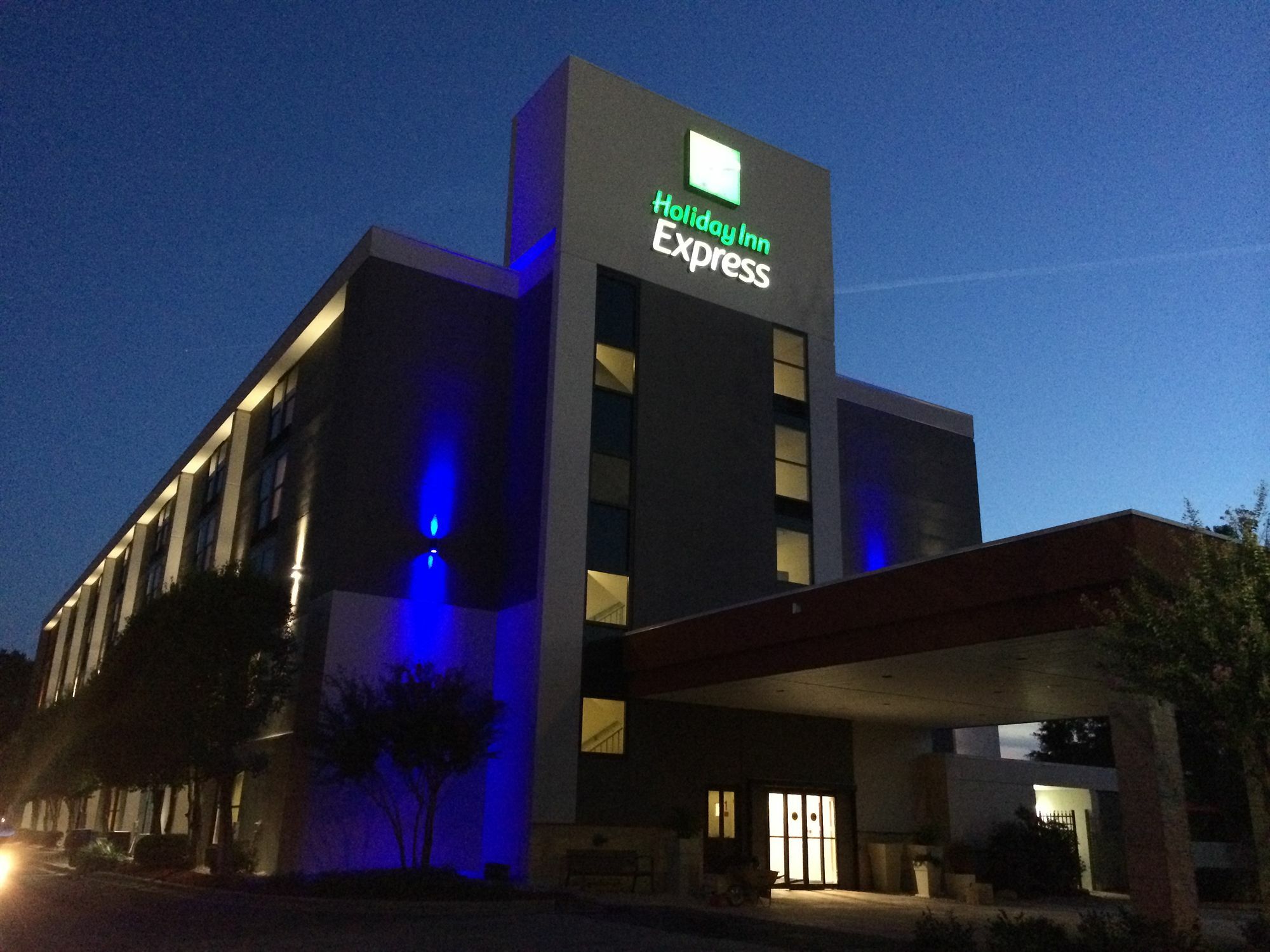 Holiday Inn Express Tallahassee By Ihg Exteriör bild