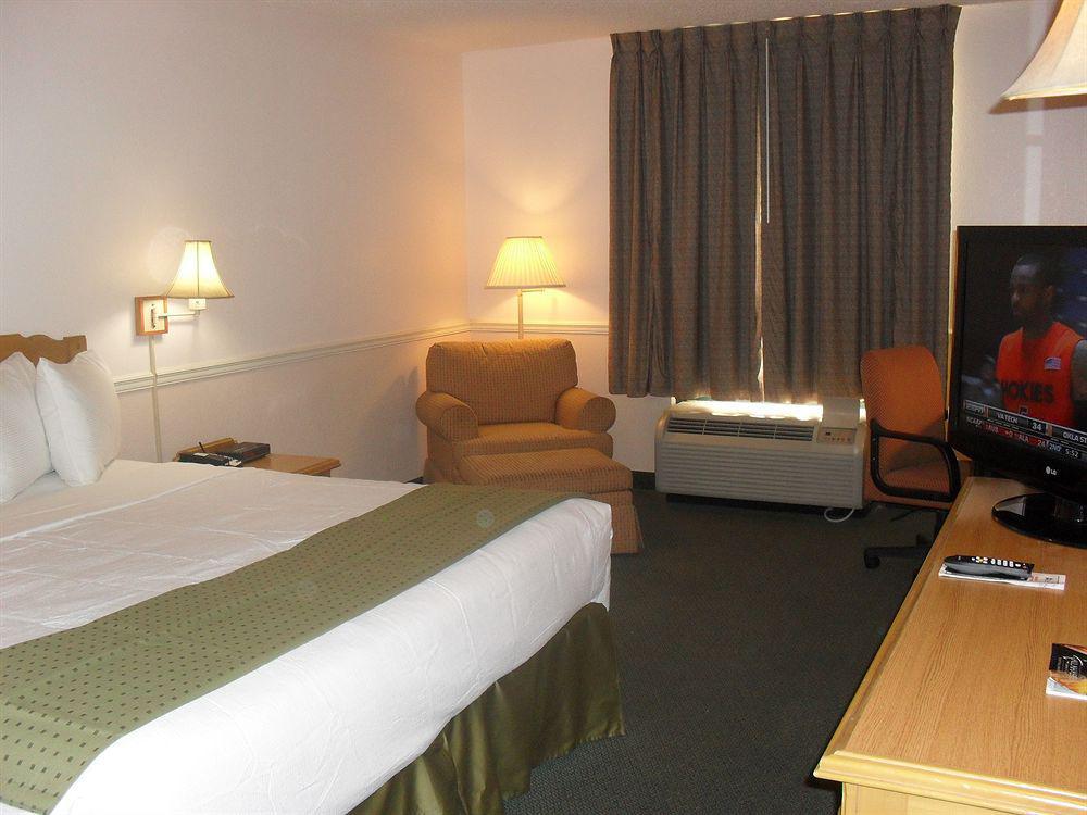 Holiday Inn Express Tallahassee By Ihg Exteriör bild